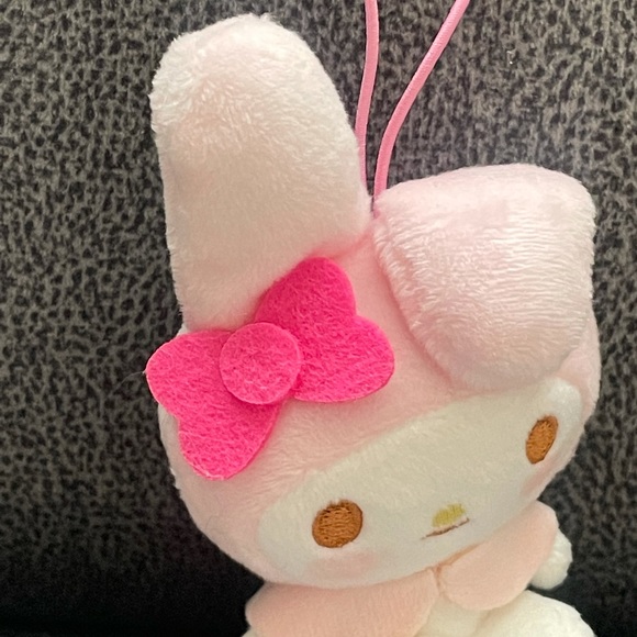 My Melody Plush Keychain (4.5”) - Picture 2 of 8